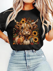 Women's Fall Highland Cow Pumpkin Sunflower Maple Leaf Autumn T-Shirt
