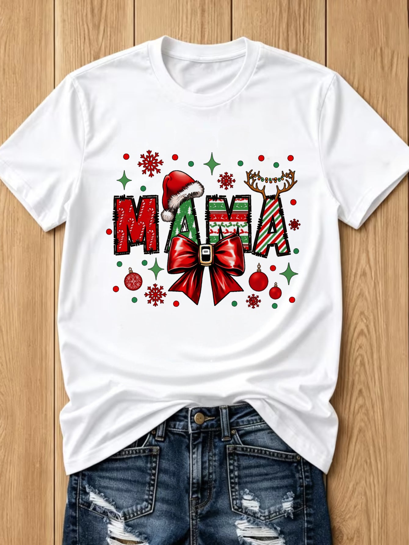 Women's Mama Christmas T-Shirt, Cute Xmas Bow Reindeer Antlers Graphic Tee