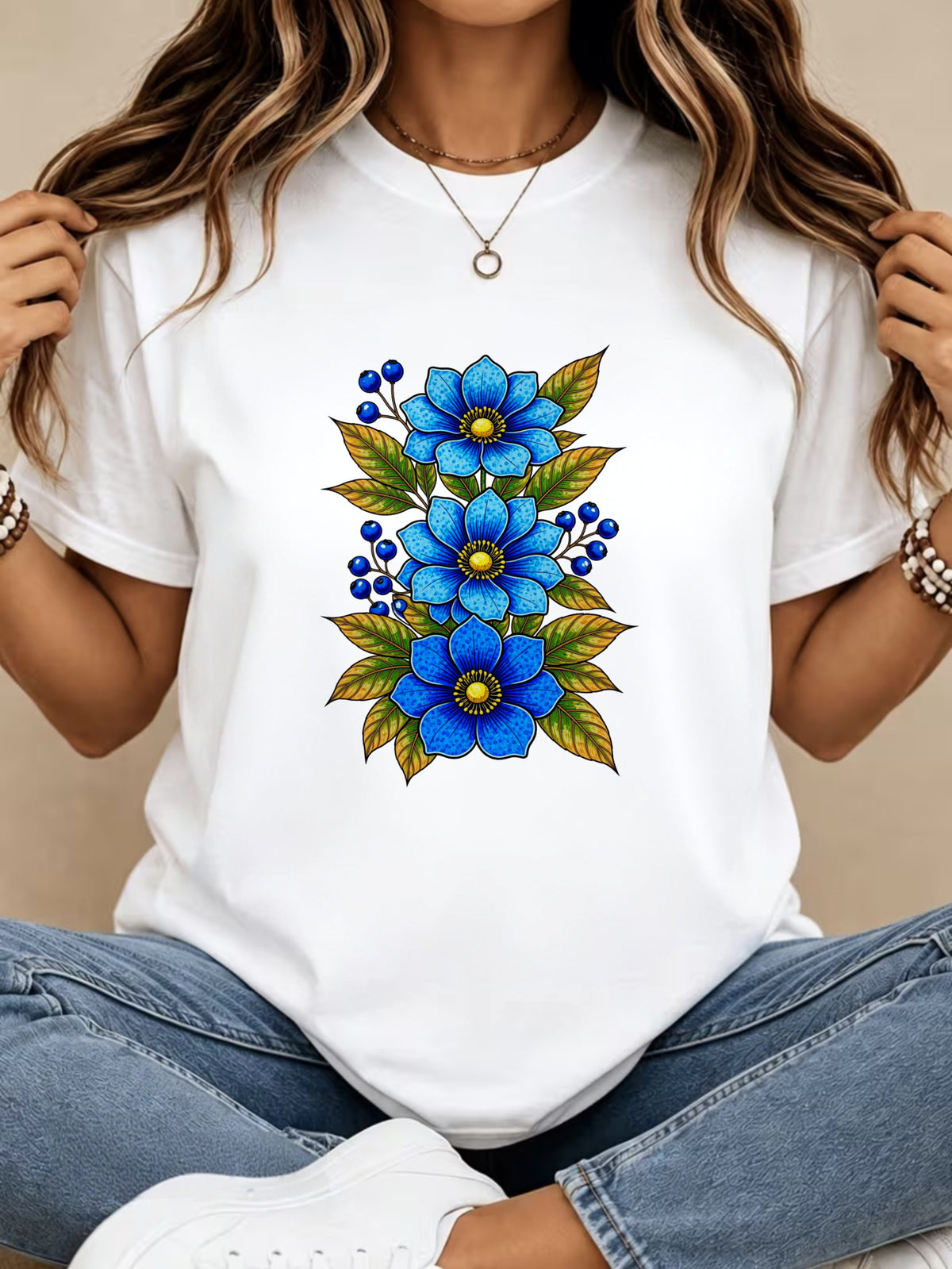 Women Blue Floral Berry Botanical Graphic T-Shirt, Wild Flower Print Crew Neck Short Sleeve Casual Tee Top