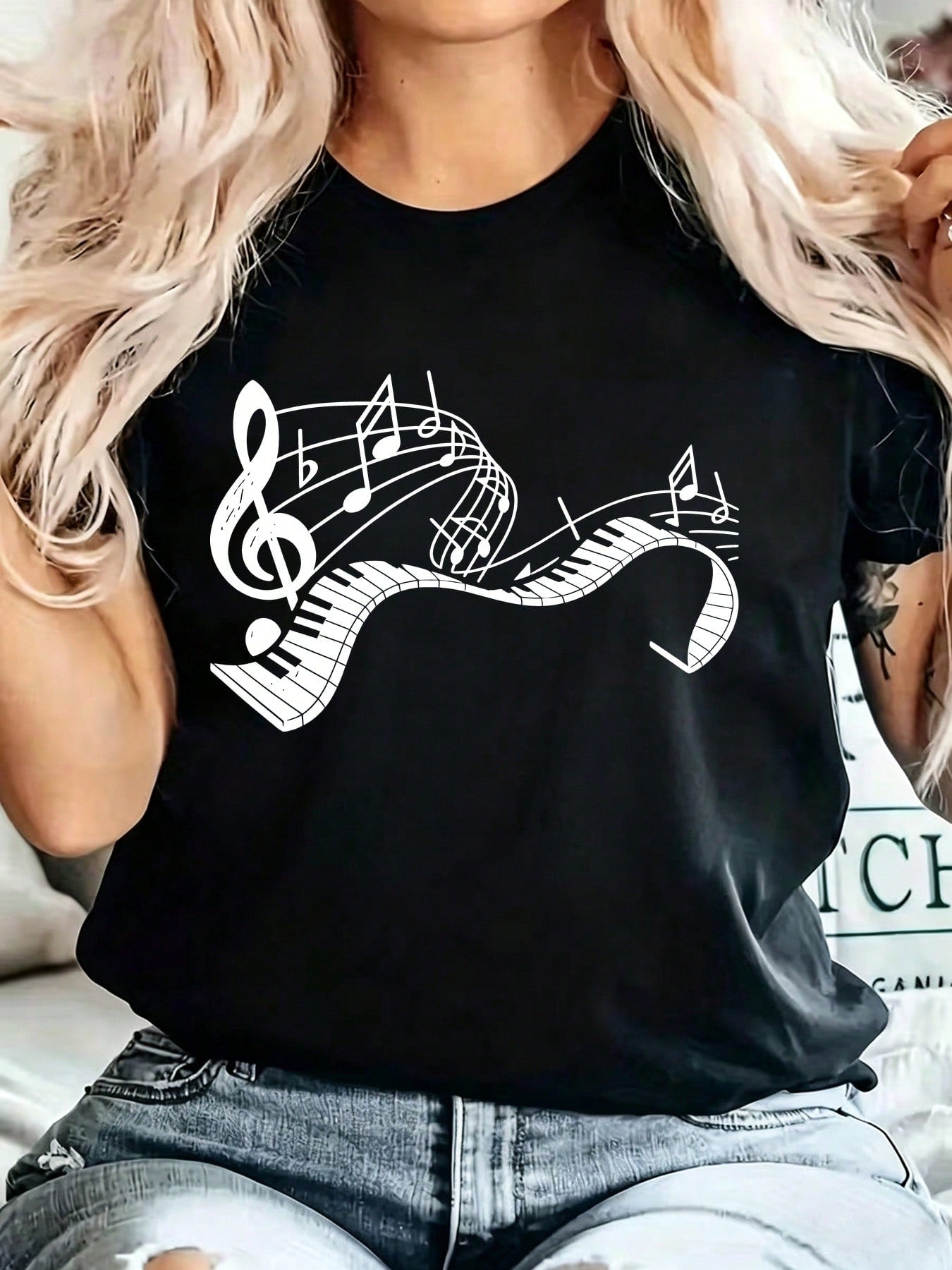 Women Music Note Piano Keyboard Graphic T-Shirt, Music Lover Casual Short Sleeve Tee