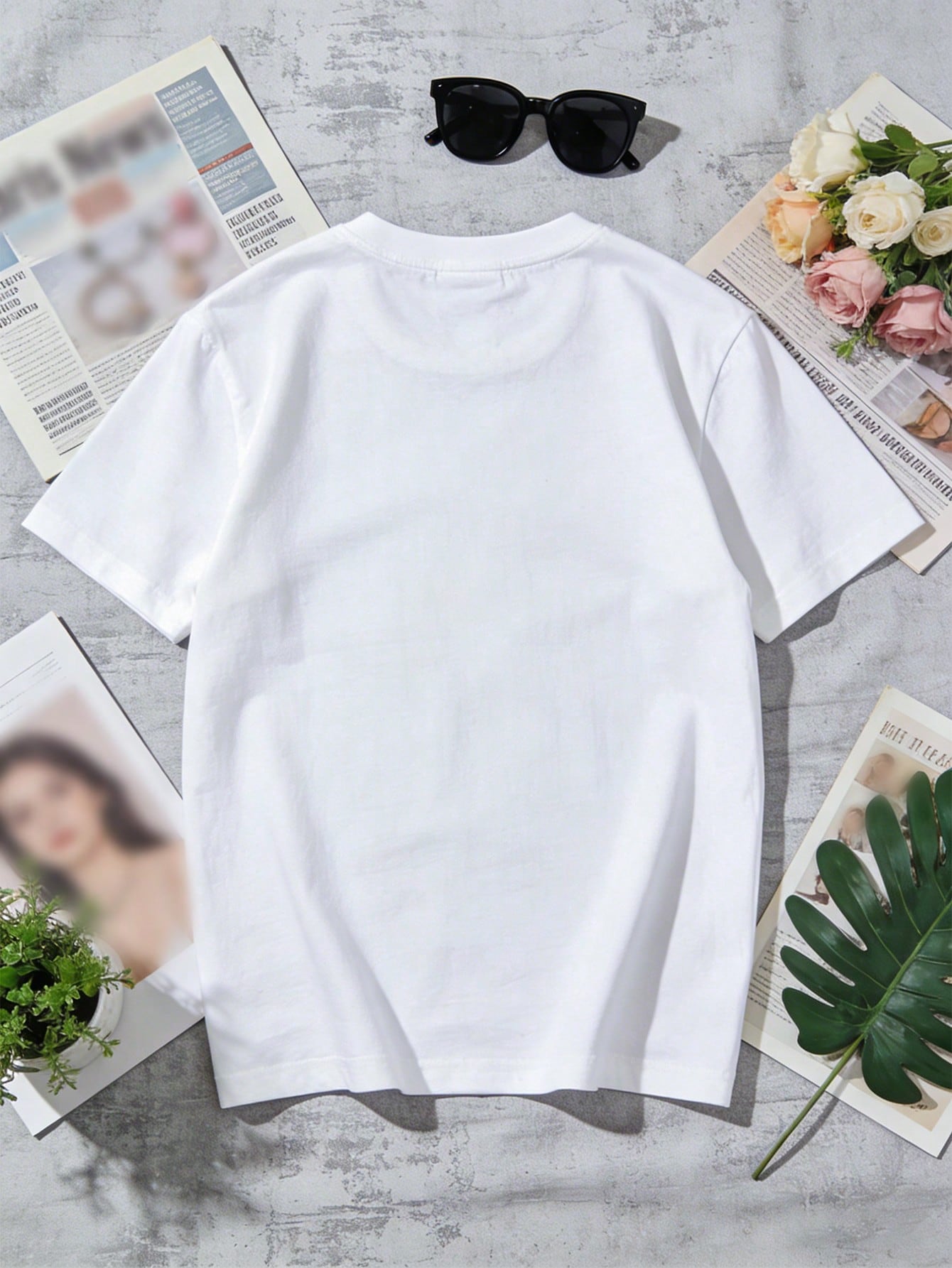 Cute Gingerbread Man Chef Christmas T-Shirt, Baking Cookie Xmas Tee, Holiday Baker Gift Shirt for Women Men Christmas Party Outfit