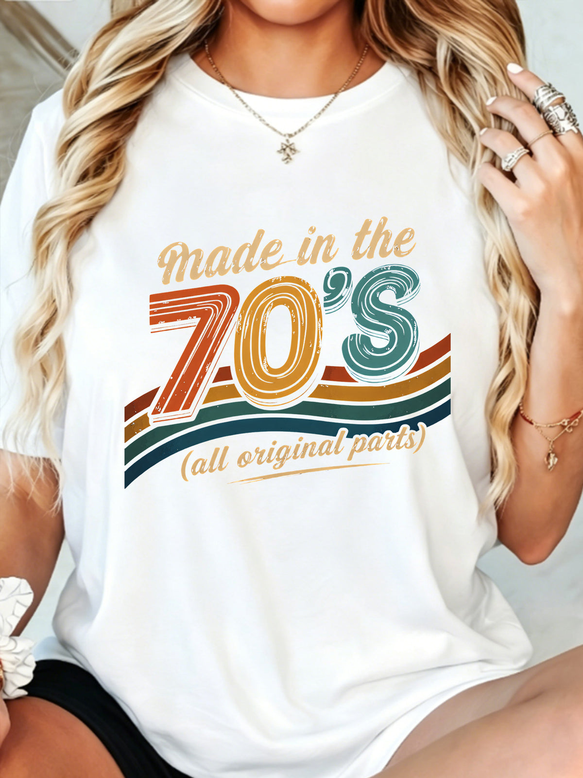 Unisex Retro 70s Colorful Print Short Sleeve Tee Streetwear Crew Neck Casual Top
