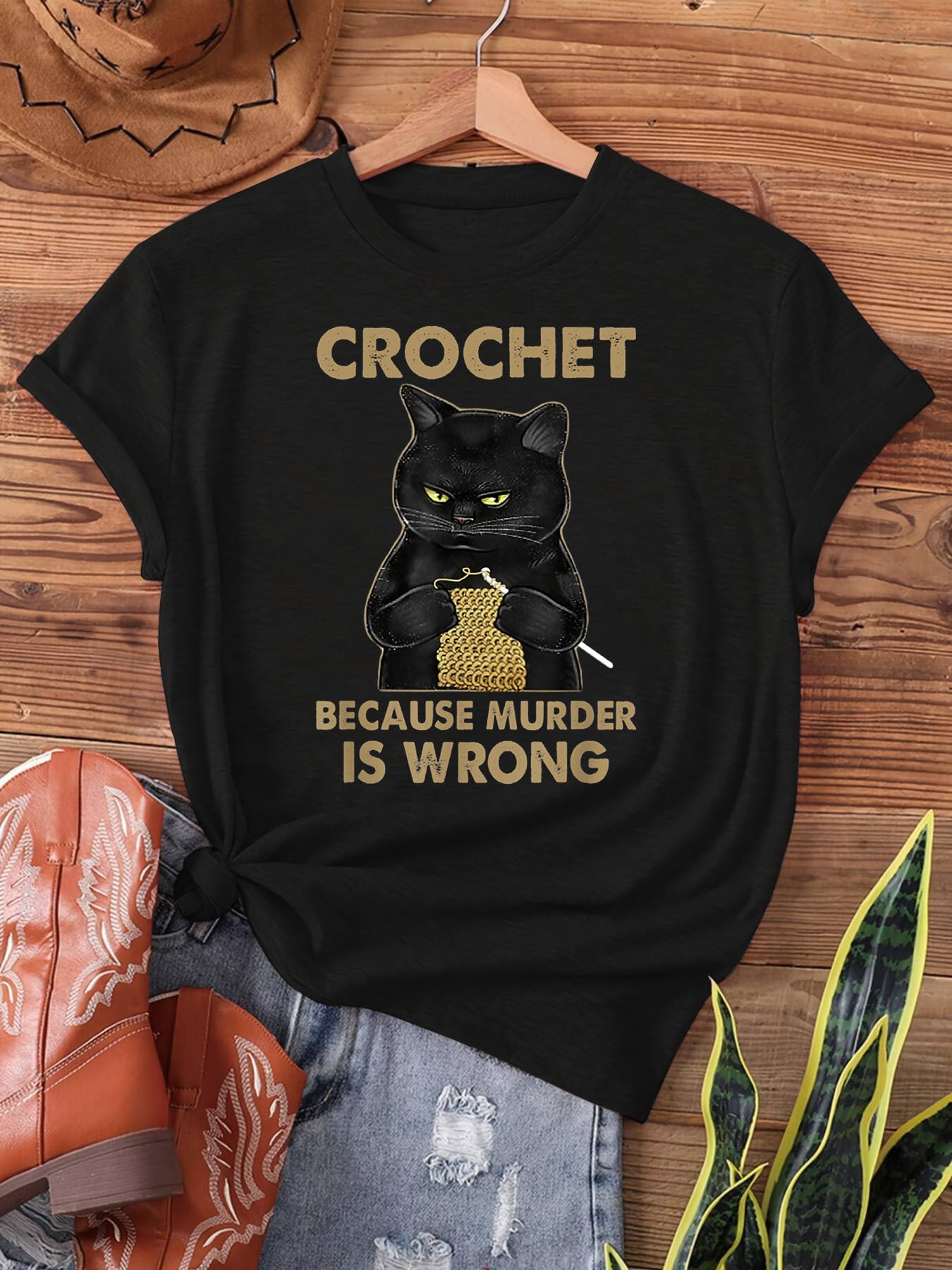 Women's Funny Crochet T-Shirt, Black Cat Yarn Graphic Print, “Because Murder Is Wrong” Sarcastic Quote Tee, Casual Short Sleeve Crew Neck Top