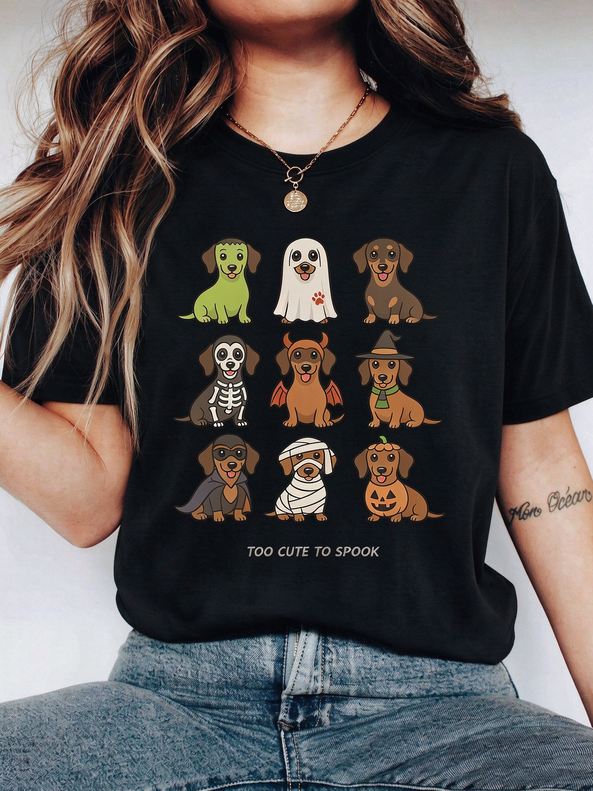 Women's Halloween Dachshund Graphic T-Shirt