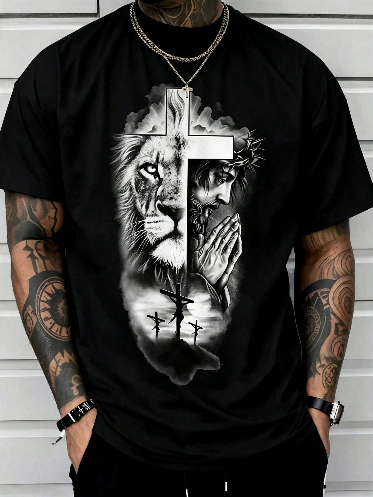 Man S' Lion Cross Print Black TShirt, Crew Neck, Casual Cotton Tee