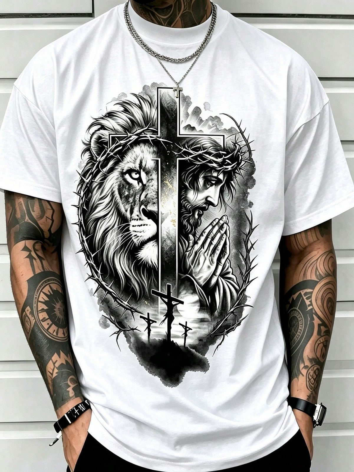 Man S' Lion Cross Print Black TShirt, Crew Neck, Casual Cotton Tee