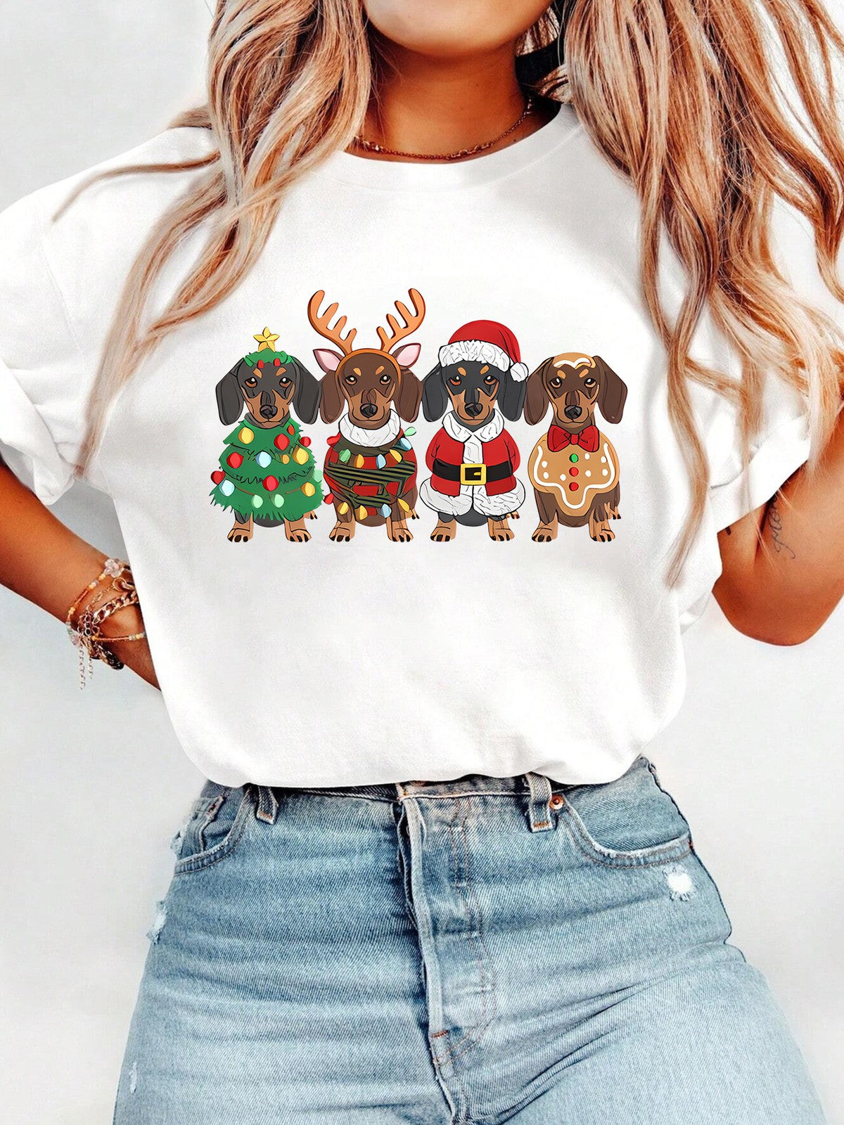 Women Christmas Dachshund Dogs Santa Reindeer Tree Gingerbread Graphic T-Shirt