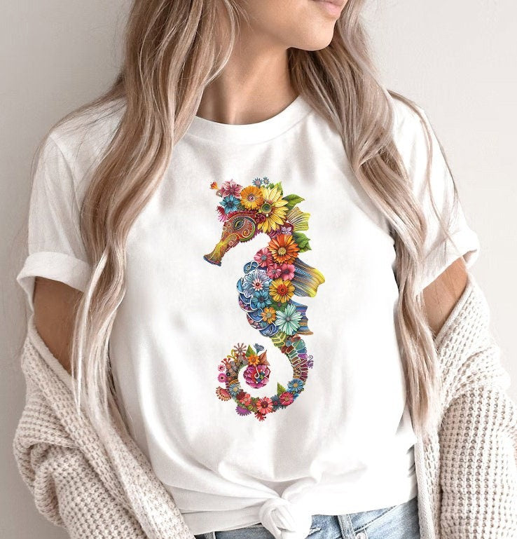 Women's Floral Seahorse Graphic T-Shirt, Colorful Flower Sea Horse Crew Neck Tee