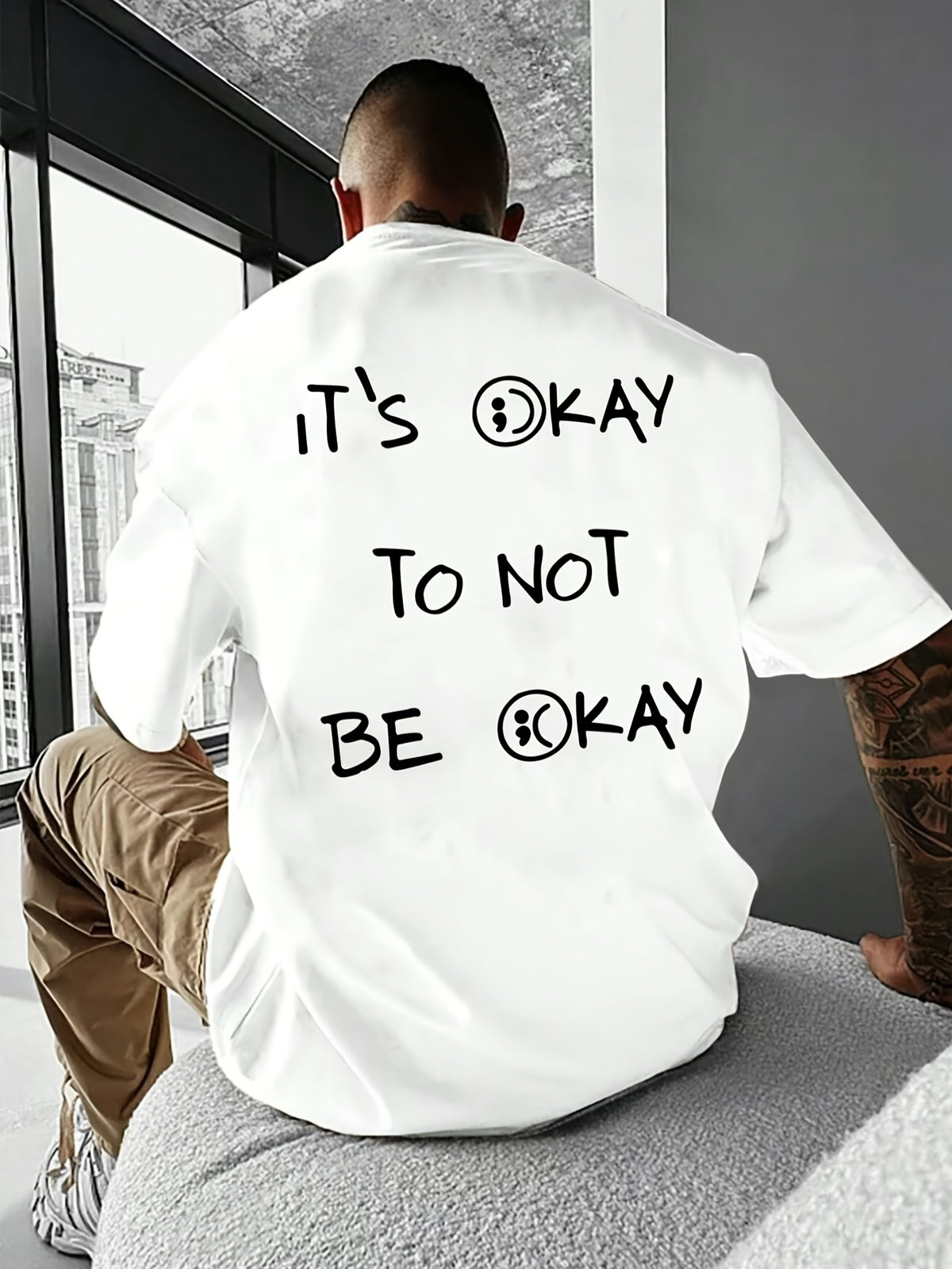 Men’s Casual Loose Fit T-Shirt, “IT'S OKAY TO NOT BE OKAY” Inspirational Letter Print Short Sleeve Crew Neck Top，Men Clothing