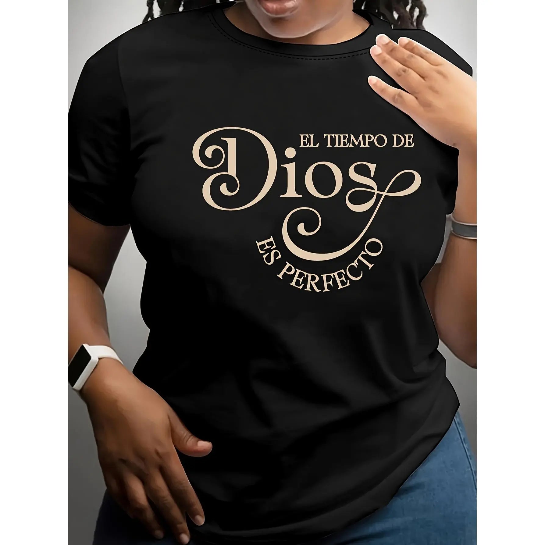 Women's Faith Inspired Graphic T-Shirt, "El Tiempo De Dios Es Perfecto" Spanish Christian Short Sleeve Crew Neck Tee, Soft Cotton All Season Casual Streetwear Top