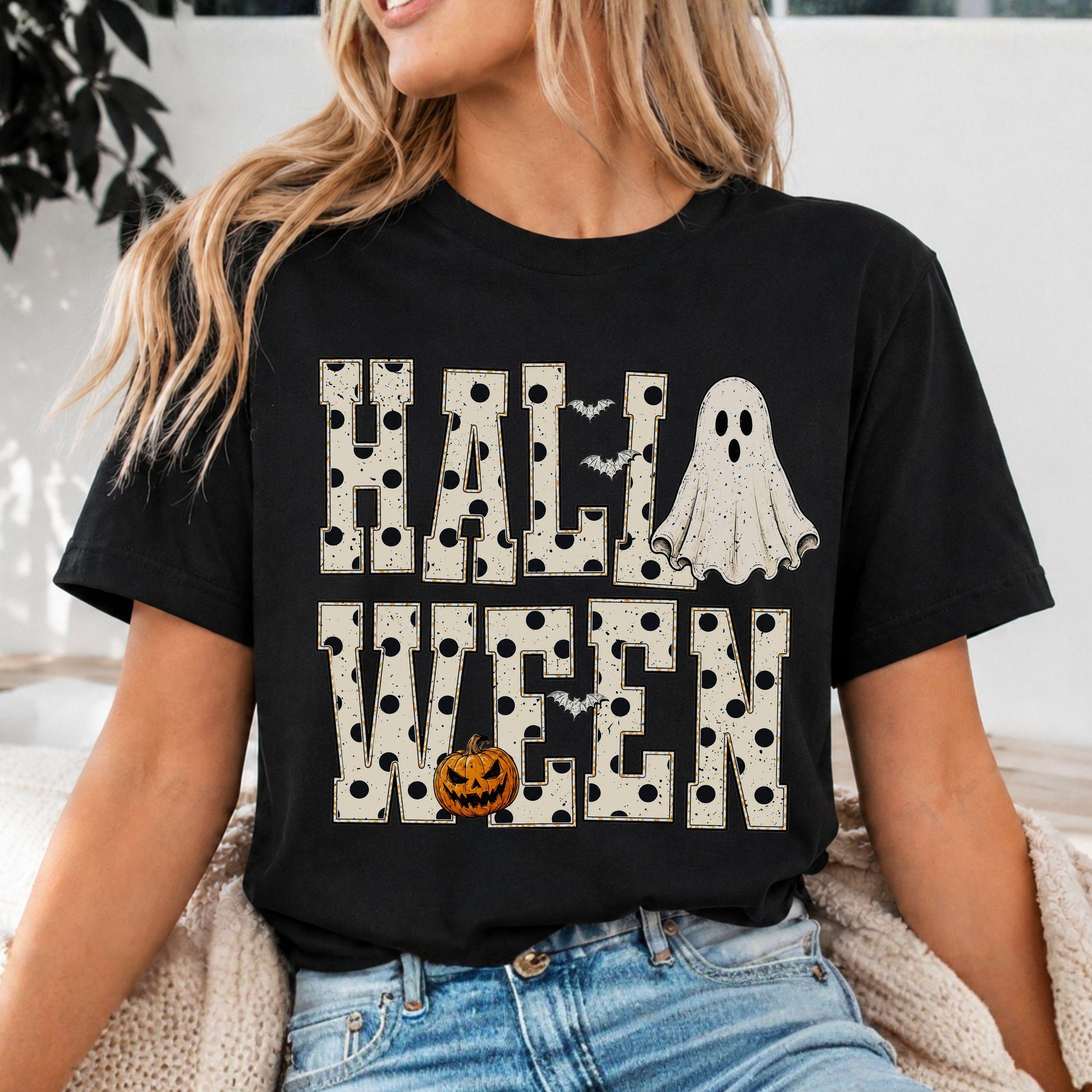 Halloween Ghost Pumpkin Graphic T-Shirt, Women's Casual Crew Neck Short Sleeve Top, Fall White Dots Letter Print Tee, Cute Halloween Party Shirt